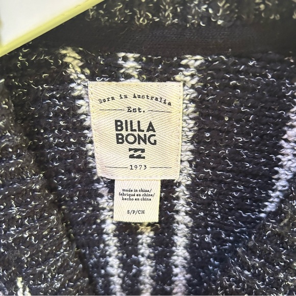 Billabong ~ new ~Black Yeah Bouy Long Sleeve Striped Lace- Up Sweater in Small - Picture 4 of 11